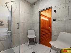 Prodej rodinného domu, Andělská Hora, 350 m2