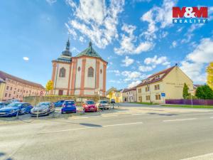 Pronájem obchodního prostoru, Bor, náměstí Republiky, 156 m2