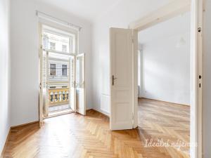 Pronájem bytu 4+1, Praha - Holešovice, Milady Horákové, 104 m2
