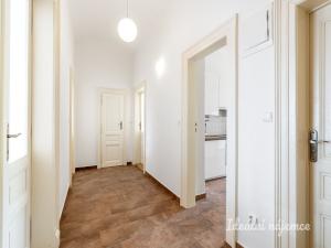 Pronájem bytu 4+1, Praha - Holešovice, Milady Horákové, 104 m2