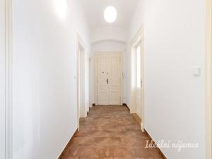 Pronájem bytu 4+1, Praha - Holešovice, Milady Horákové, 104 m2