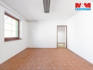 Prodej obchodního prostoru, Velká nad Veličkou, 187 m2