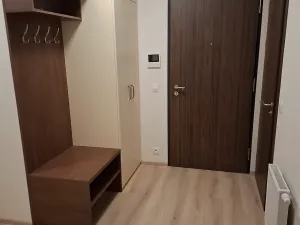 Prodej ubytování, Praha - Hostivař, Nurmiho, 80 m2