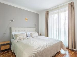 Pronájem bytu 2+kk, Praha - Košíře, Holečkova, 45 m2