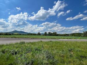 Prodej pozemku, Píšťany, 852 m2