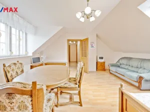 Prodej rodinného domu, Suchdol - Vysoká, 256 m2