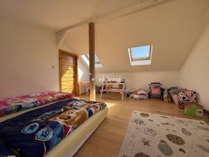 Prodej rodinného domu, Neuměřice, 150 m2