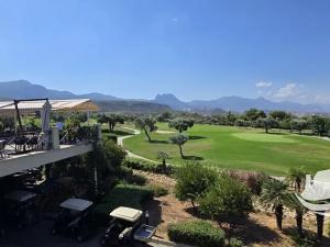 Prodej vily, Agios Amvrosios Keryneias, Kypr, 180 m2