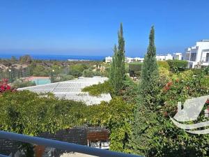 Prodej bytu 2+1, Agios Amvrosios Keryneias, Kypr, 60 m2