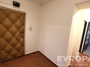 Prodej bytu 3+kk, Pardubice - Zelené Předměstí, Železničního pluku, 70 m2