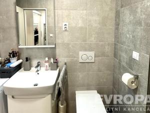 Pronájem bytu 1+kk, Praha - Libuš, Mirotická, 44 m2