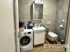 Pronájem bytu 1+kk, Praha - Libuš, Mirotická, 44 m2