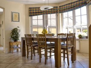 Prodej vícegeneračního domu, Olšany, 392 m2