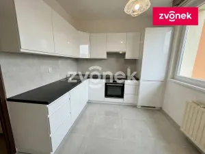 Prodej bytu 4+1, Zlín, Okružní, 77 m2