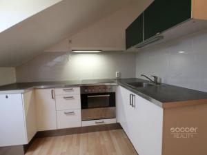 Pronájem bytu 2+kk, Praha - Horní Počernice, V javorech, 52 m2