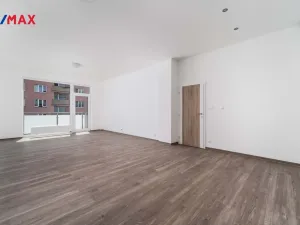 Prodej bytu 2+kk, Karlovy Vary, Moskevská, 72 m2