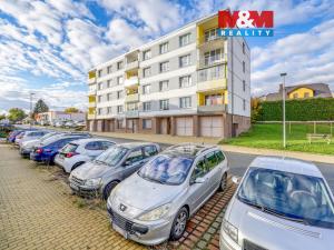 Prodej bytu 3+1, Bezdružice, Na Sídlišti, 60 m2