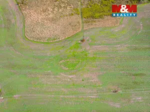 Prodej pole, Praha - Šeberov, 2421 m2