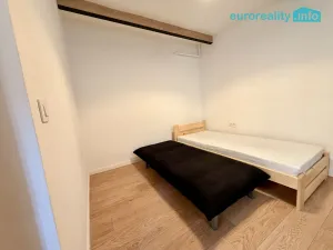 Pronájem bytu 1+1, Mariánské Lázně, Tyršova, 28 m2