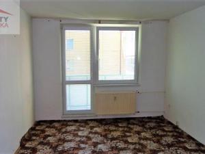 Pronájem bytu 1+kk, Valašské Meziříčí, U Vodojemu, 34 m2