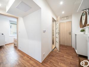 Prodej bytu 3+kk, Mnichovo Hradiště, Jiráskova, 51 m2