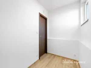 Pronájem bytu 3+kk, Praha - Prosek, Čakovická, 83 m2