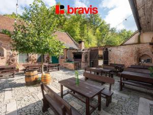 Prodej restaurace, Brno - Bystrc, Rakovecká, 500 m2