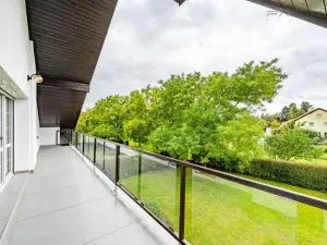 Pronájem kanceláře, Průhonice, Sadová, 350 m2