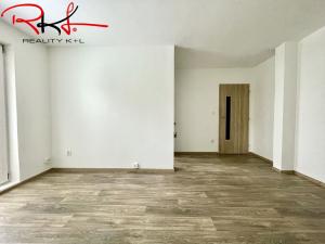 Prodej bytu 1+1, Milovice - Mladá, Spojovací, 29 m2