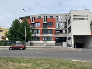 Pronájem bytu 3+kk, Praha, Květnového vítězství, 80 m2