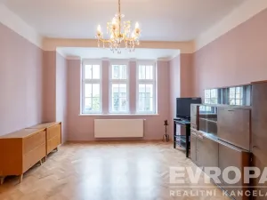 Prodej bytu 4+1, Praha - Holešovice, Veletržní, 101 m2