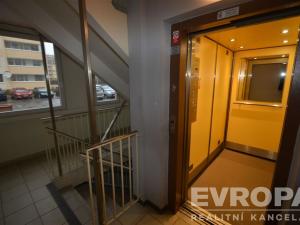 Prodej bytu 3+1, Praha - Žižkov, Na rovnosti, 77 m2