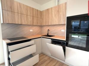 Pronájem bytu 3+kk, Opava, Císařského pluku, 80 m2