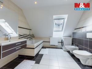 Prodej rodinného domu, Jindřichovice, 280 m2