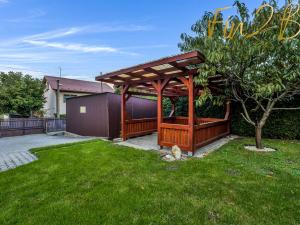 Prodej rodinného domu, Strančice, K Habrovci, 190 m2