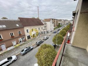 Pronájem bytu 2+1, Strakonice - Strakonice II, Bezděkovská, 60 m2