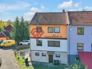 Prodej bytu 3+1, Trnov, 62 m2