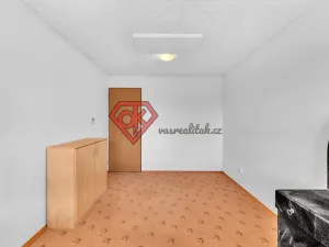 Prodej bytu 3+1, Trnov, 62 m2