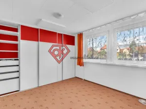 Prodej bytu 3+1, Trnov, 62 m2