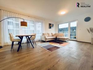 Pronájem bytu 2+kk, Praha - Stodůlky, Hábova, 66 m2