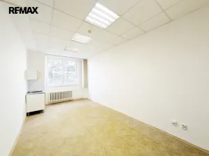 Pronájem kanceláře, Havířov, Lidická, 73 m2
