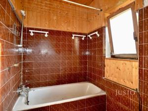 Prodej rodinného domu, Náchod, Neumannova, 90 m2