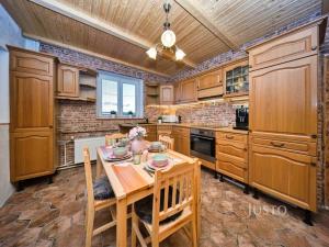 Prodej rodinného domu, Moravičany - Mitrovice, 130 m2
