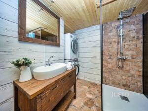 Prodej rodinného domu, Moravičany - Mitrovice, 130 m2