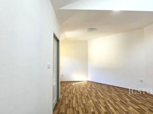 Prodej vícegeneračního domu, Písek, V Koutě, 786 m2