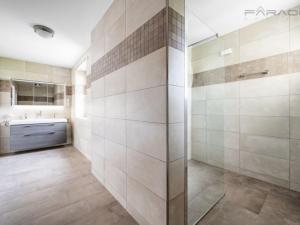 Pronájem rodinného domu, Kosoř, 380 m2