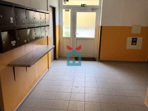 Prodej bytu 1+1, Volary, Sídl. Míru, 42 m2