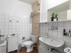 Prodej bytu 2+kk, Praha - Újezd, 49 m2