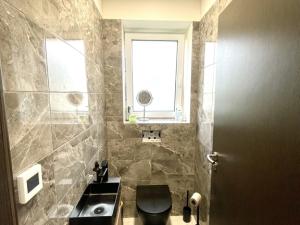 Prodej rodinného domu, Mnichov, 144 m2