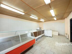 Prodej kanceláře, Okna, 475 m2